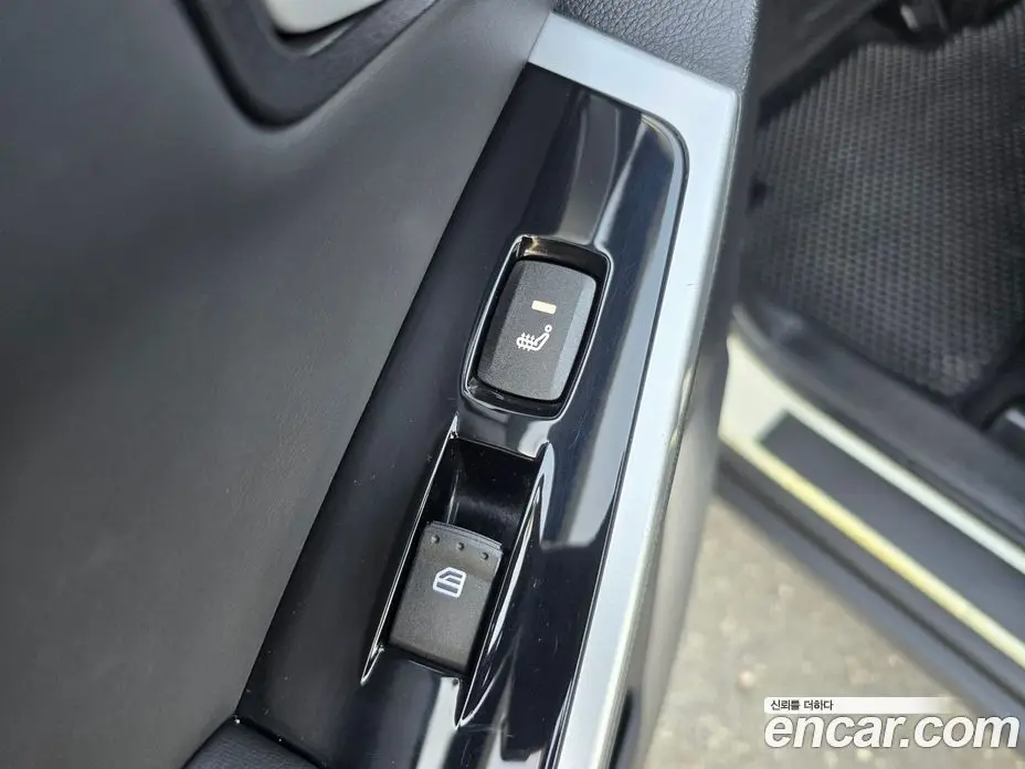 SsangYong Korando 2016 2.2 автомат (гидро), фото 8 SsangYong Korando 2016 2.2 автомат (гидро), фото 8
