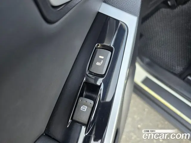 SsangYong Korando 2016 2.2 автомат (гидро), миниатюра 8 SsangYong Korando 2016 2.2 автомат (гидро), миниатюра 8