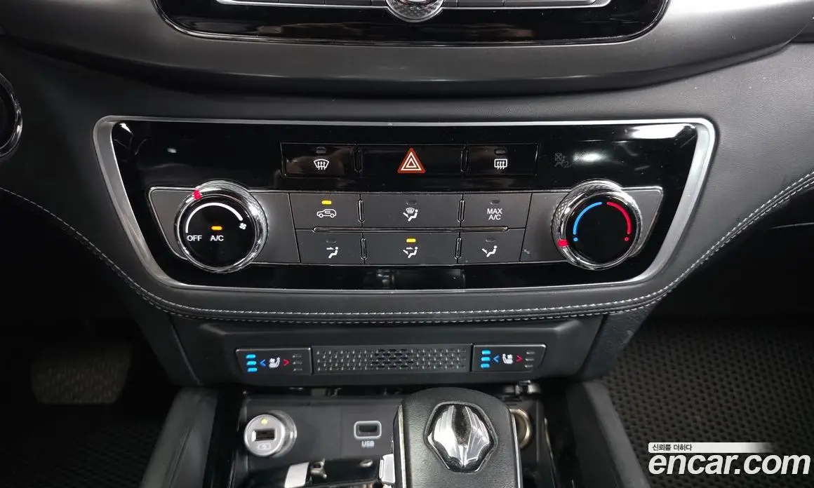 SsangYong Rexton 2019 2.2 автомат (гидро), фото 16
