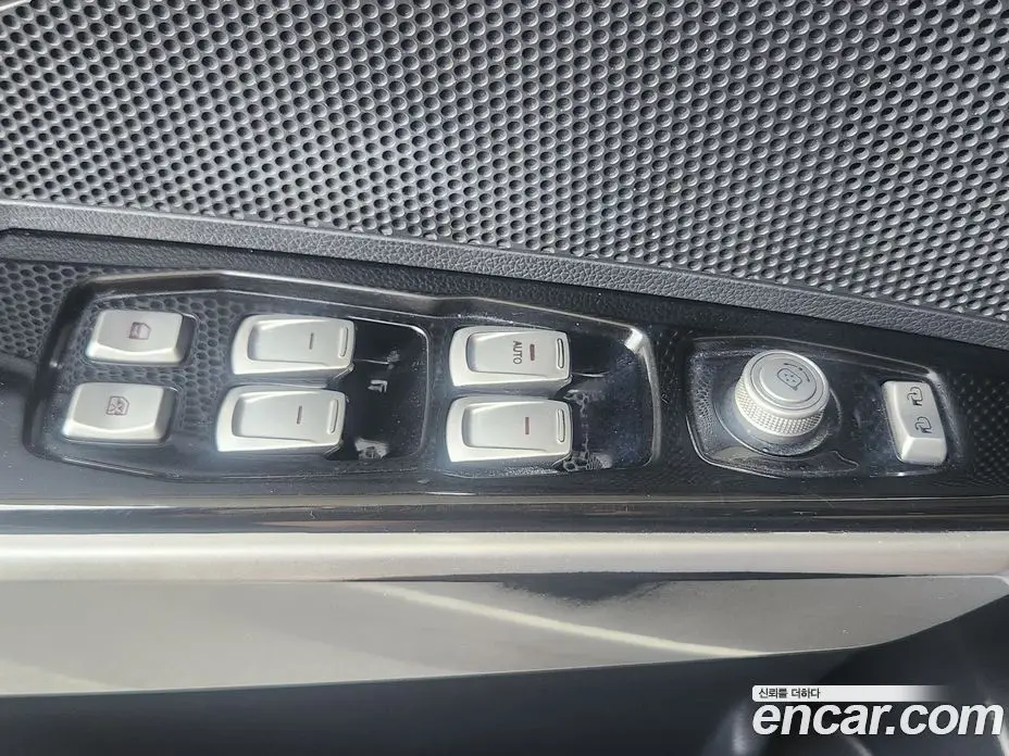 SsangYong TIBOLI 2015 1.6 автомат (гидро), фото 13
