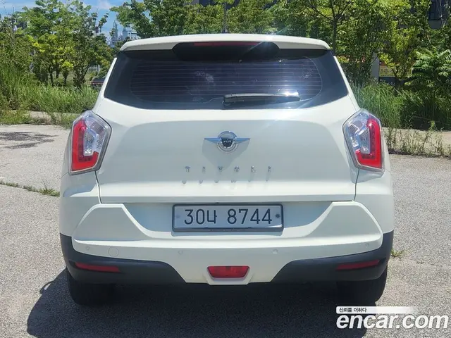 SsangYong TIBOLI 2015 1.6 автомат (гидро), миниатюра 3