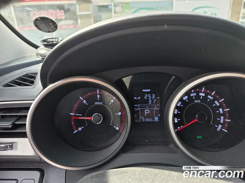 SsangYong TIBOLI 2017 1.6 автомат (гидро), фото 20 SsangYong TIBOLI 2017 1.6 автомат (гидро), фото 20