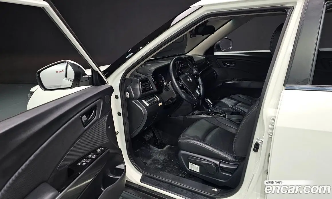 SsangYong TIBOLI 2021 1.5 автомат (гидро), фото 11 SsangYong TIBOLI 2021 1.5 автомат (гидро), фото 11