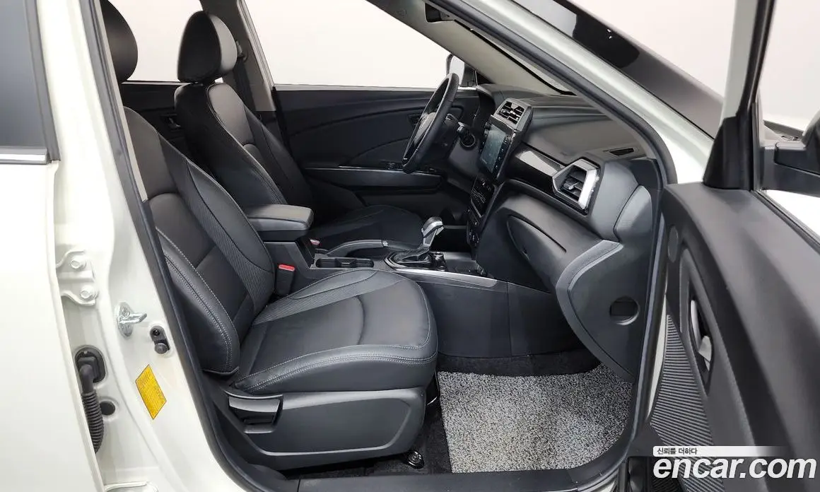 SsangYong TIBOLI 2024 1.5 автомат (гидро), фото 11