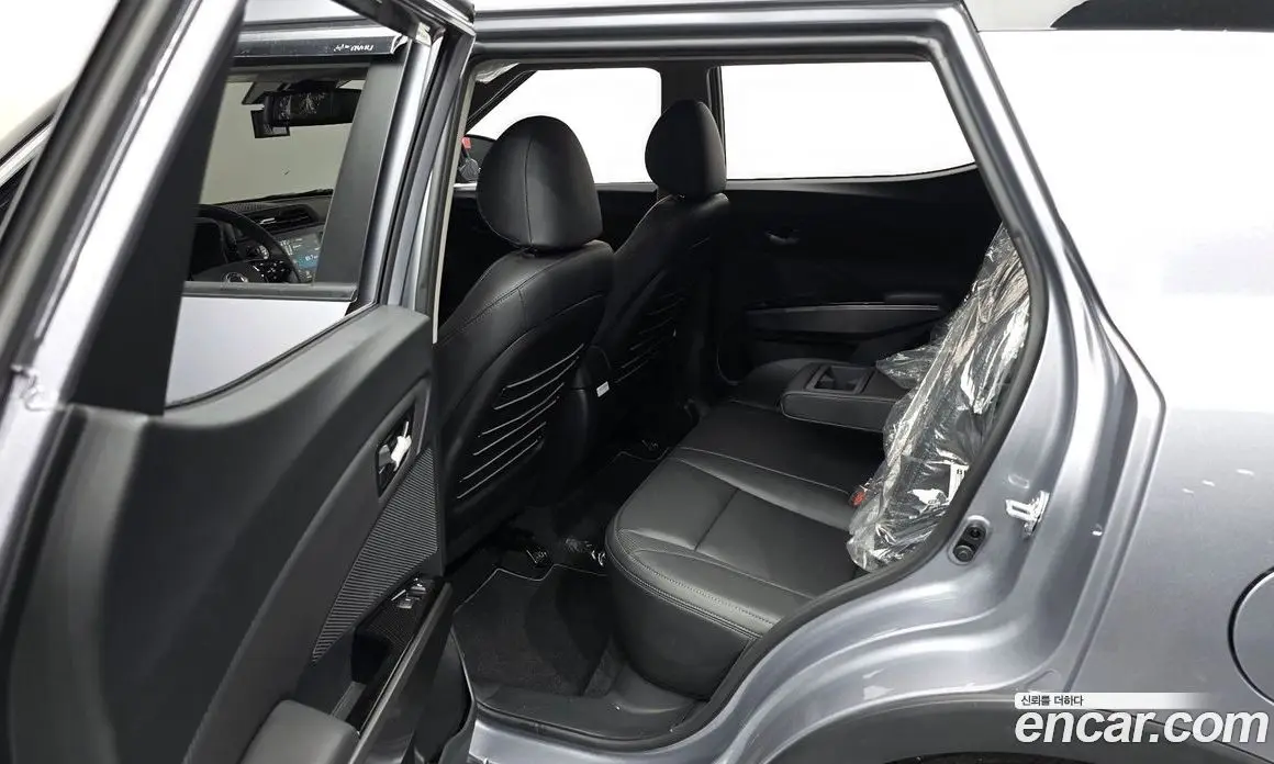 SsangYong TIBOLI 2025 1.6 автомат (гидро), фото 12