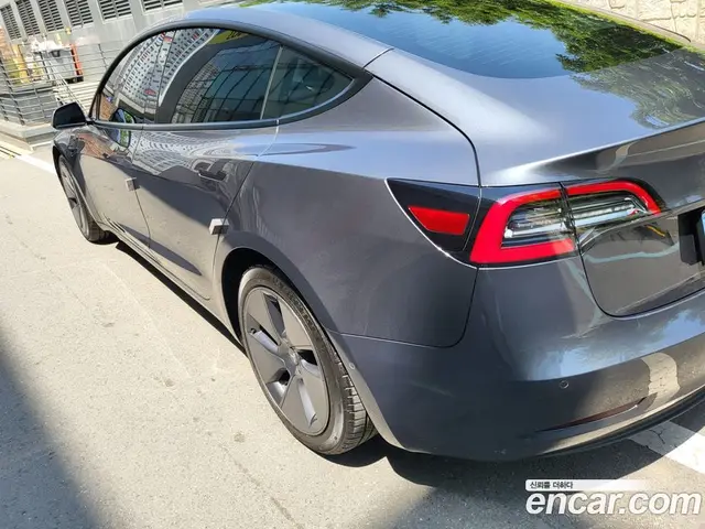 Tesla Model 3 2022 автомат (гидро), миниатюра 3