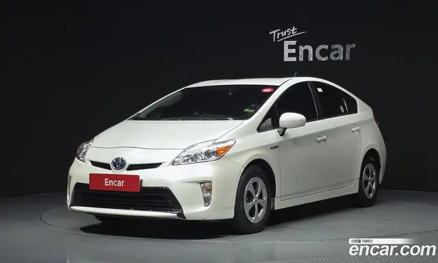 Toyota Prius, 2015, 150 505 км