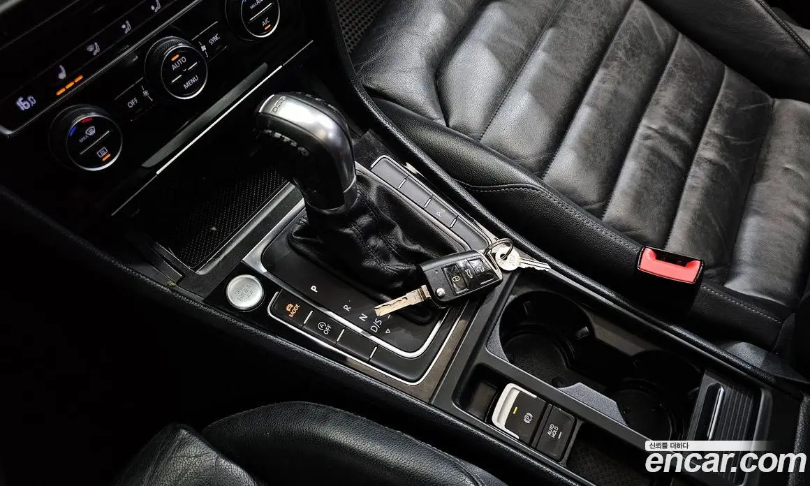 Volkswagen Golf 2014 2.0 автомат (гидро), фото 9