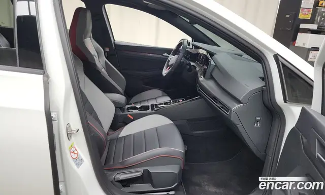 Volkswagen Golf 2023 2.0 автомат (гидро), миниатюра 11 Volkswagen Golf 2023 2.0 автомат (гидро), миниатюра 11