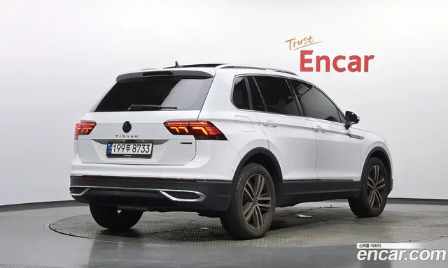 Volkswagen Tiguan 2022 2.0 автомат (гидро), миниатюра 2 Volkswagen Tiguan 2022 2.0 автомат (гидро), миниатюра 2