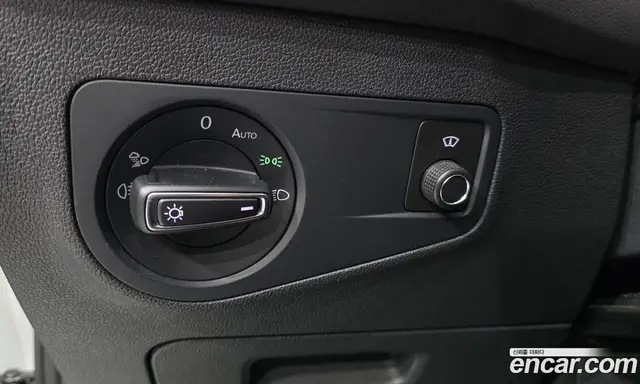 Volkswagen Tiguan 2022 2.0 автомат (гидро), миниатюра 12