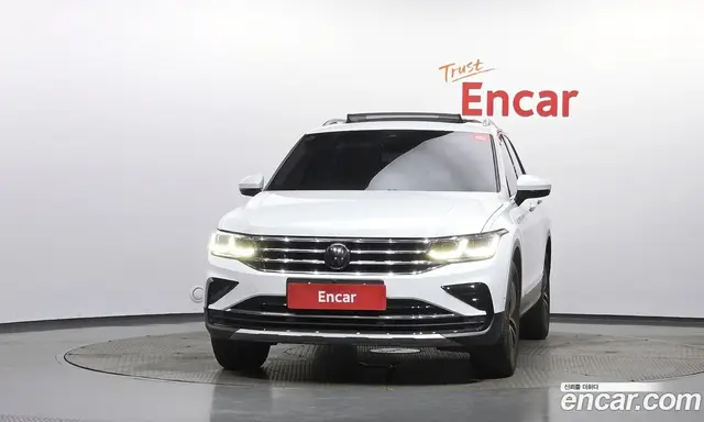 Volkswagen Tiguan 2022 2.0 автомат (гидро), миниатюра 3 Volkswagen Tiguan 2022 2.0 автомат (гидро), миниатюра 3