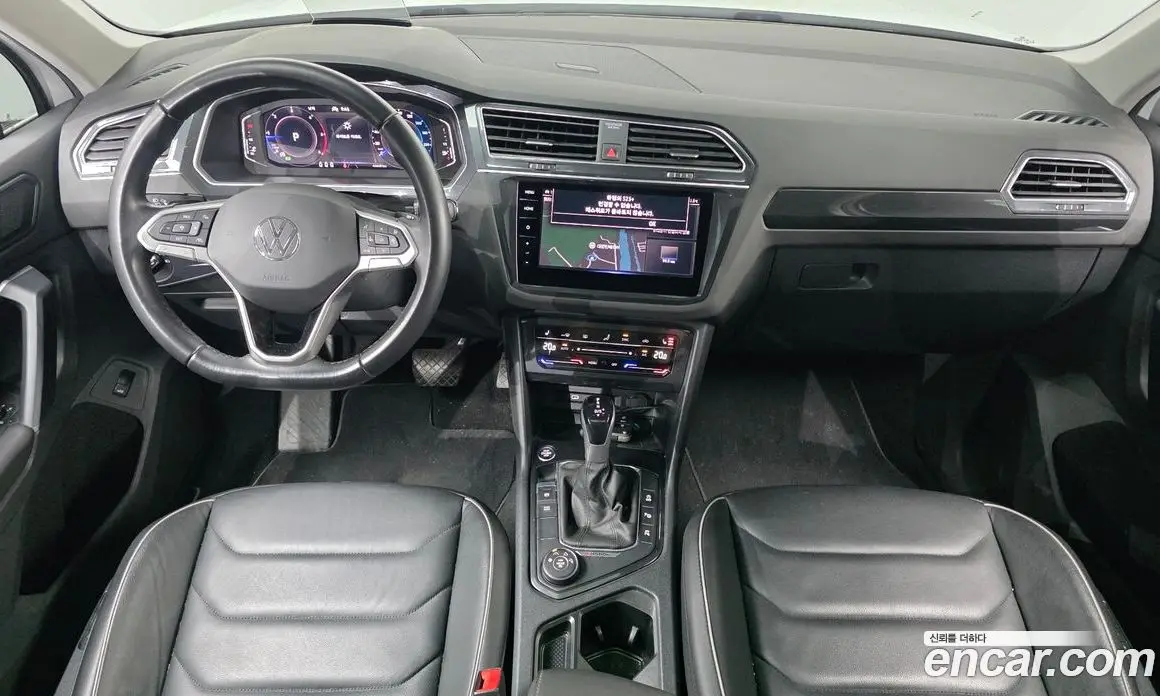 Volkswagen Tiguan 2022 2.0 автомат (гидро), фото 7 Volkswagen Tiguan 2022 2.0 автомат (гидро), фото 7