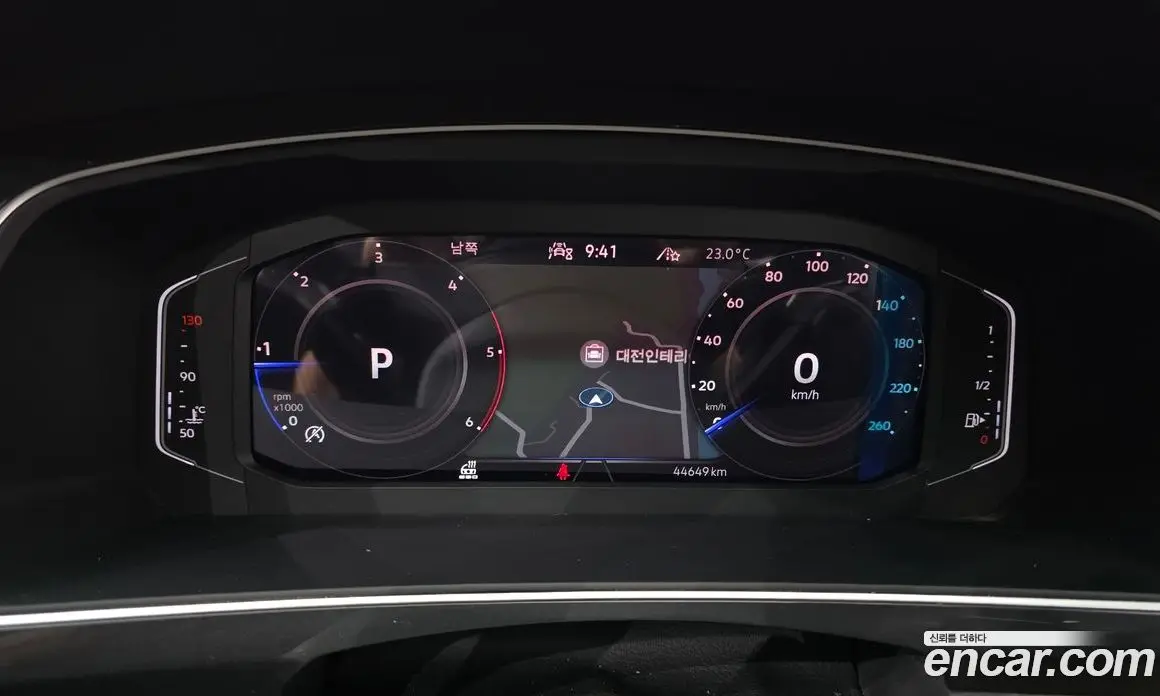 Volkswagen Tiguan 2022 2.0 автомат (гидро), фото 8 Volkswagen Tiguan 2022 2.0 автомат (гидро), фото 8