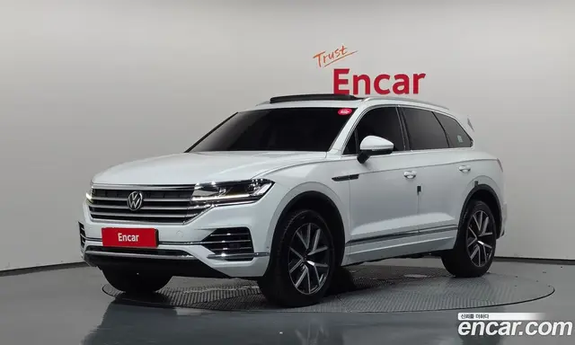 Volkswagen Touareg, 2021, 151 071 км