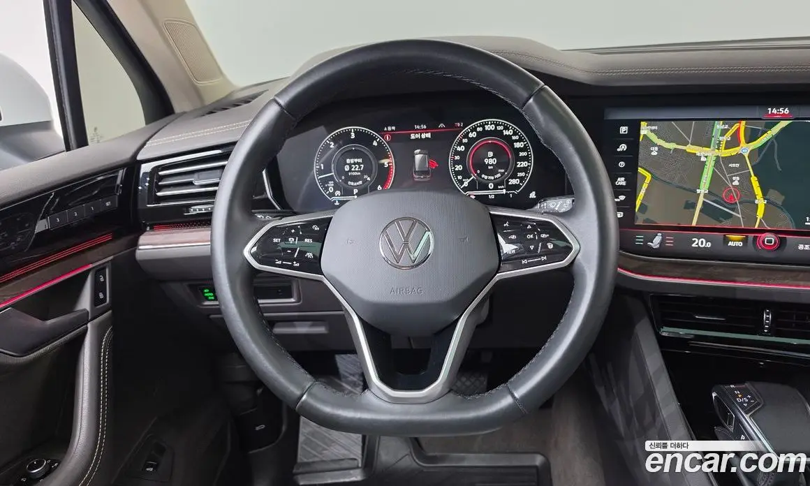 Volkswagen Touareg 2021 3.0 автомат (гидро), фото 13