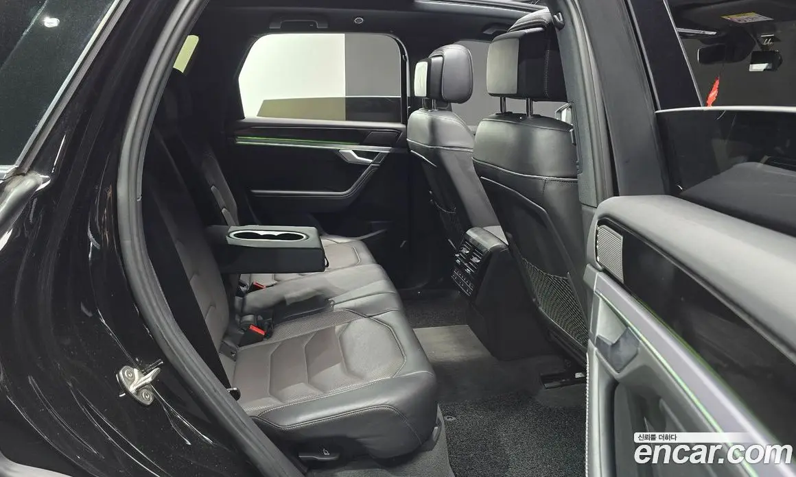 Volkswagen Touareg 2023 3.0 автомат (гидро), фото 12