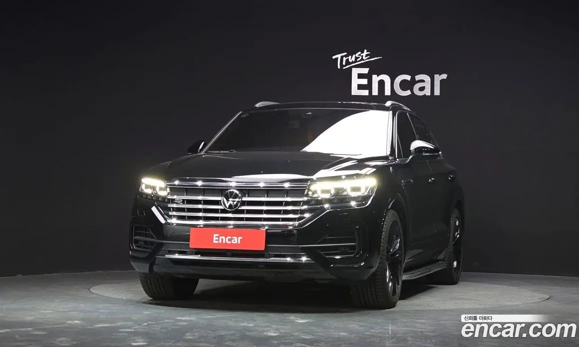 Volkswagen Touareg 2023 3.0 автомат (гидро), фото 3