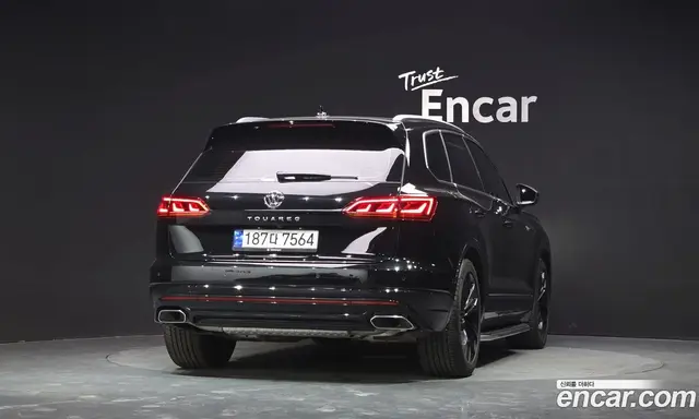 Volkswagen Touareg 2023 3.0 автомат (гидро), миниатюра 4
