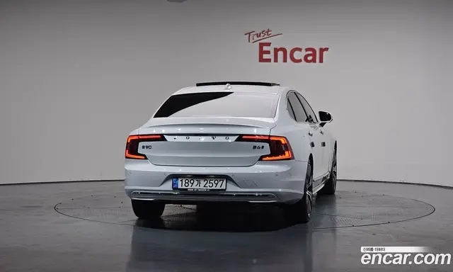 Volvo S90 2022 2.0 автомат (гидро), миниатюра 4 Volvo S90 2022 2.0 автомат (гидро), миниатюра 4