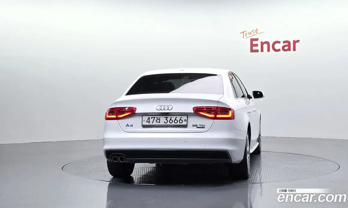 Audi A4 2015 2.0 автомат (гидро), фото 4