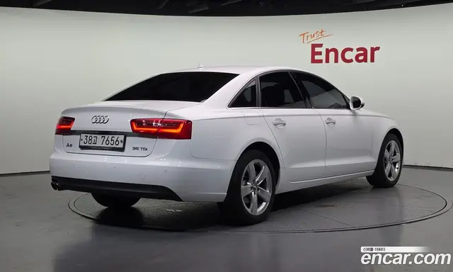 Audi A6 2015 2.0 автомат (гидро), миниатюра 2