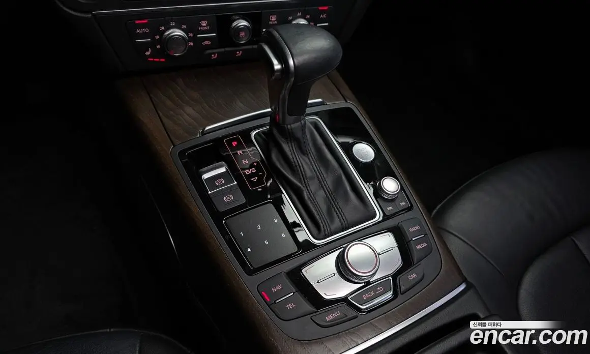 Audi A6 2015 2.0 автомат (гидро), фото 9