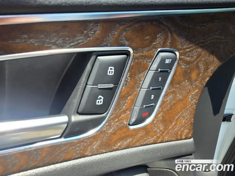 Audi A6 2015 2.0 автомат (гидро), фото 17