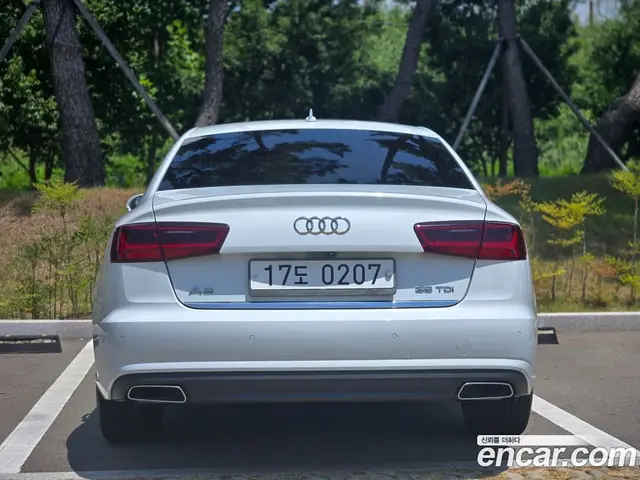 Audi A6 2015 2.0 автомат (гидро), миниатюра 4
