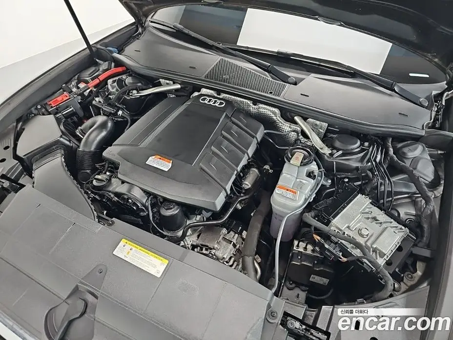 Audi A6 2021 2.0 автомат (гидро), фото 6