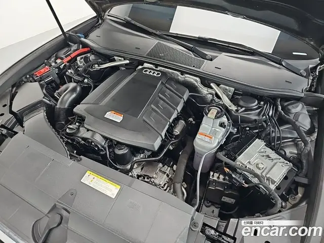 Audi A6 2021 2.0 автомат (гидро), миниатюра 6