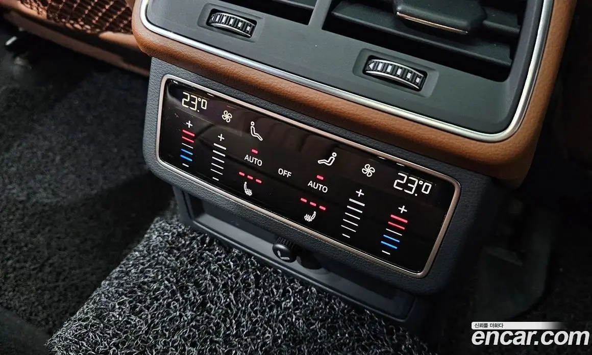 Audi A6 2021 2.0 автомат (гидро), фото 18