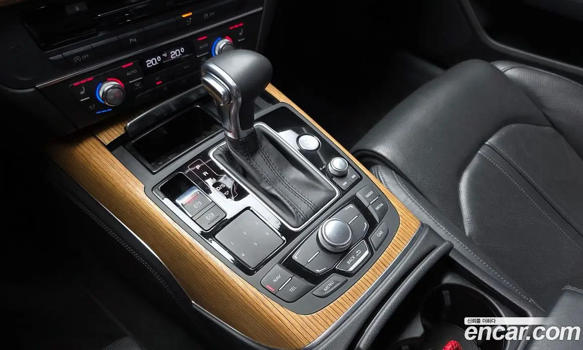 Audi A7 2012 3.0 автомат (гидро), фото 9