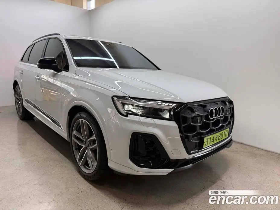 Audi Q7 2025 3.0 автомат (гидро), фото 1 Audi Q7 2025 3.0 автомат (гидро), фото 1