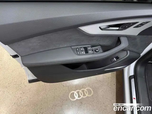 Audi Q7 2025 3.0 автомат (гидро), миниатюра 12