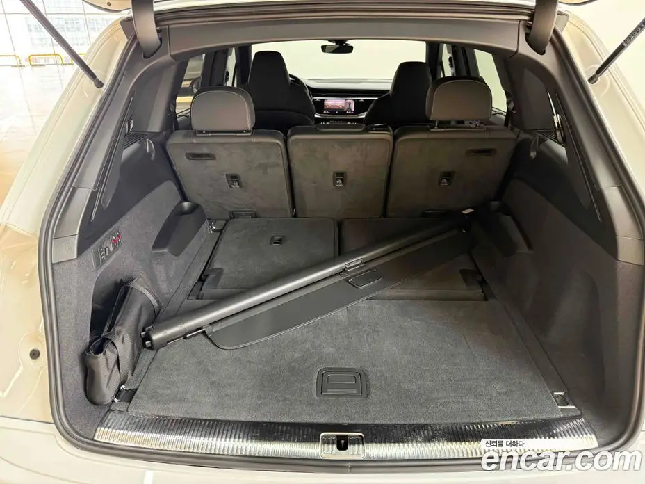 Audi Q7 2025 3.0 автомат (гидро), фото 18 Audi Q7 2025 3.0 автомат (гидро), фото 18