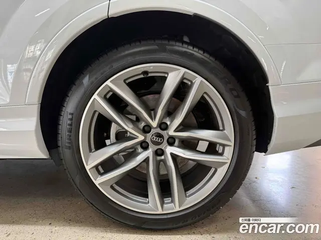 Audi Q7 2025 3.0 автомат (гидро), миниатюра 5 Audi Q7 2025 3.0 автомат (гидро), миниатюра 5