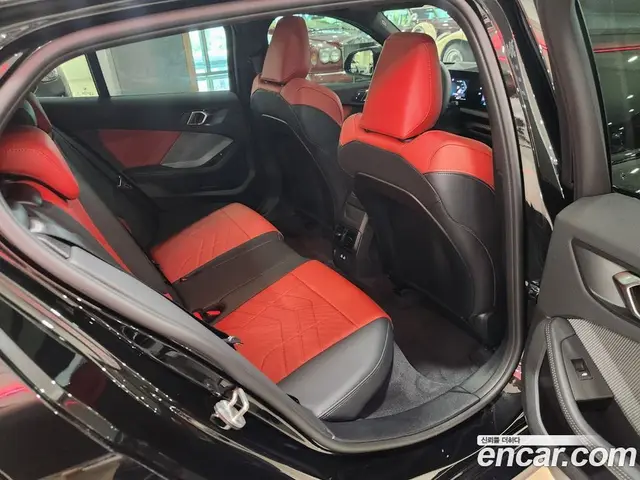 BMW 1 серия 2025 2.0 автомат (гидро), миниатюра 12