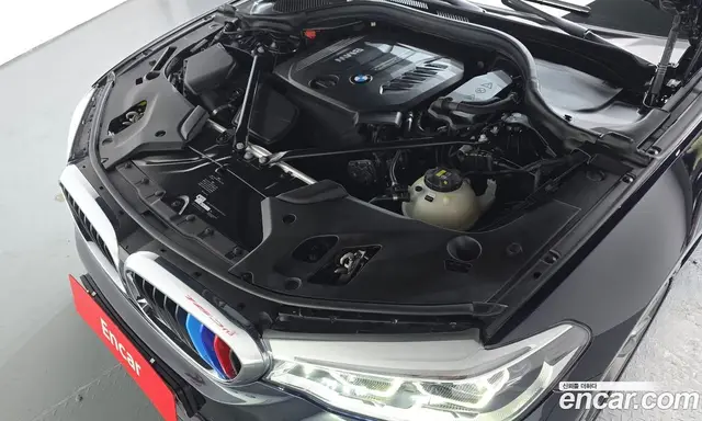 BMW 5 серия 2018 2.0 автомат (гидро), миниатюра 5 BMW 5 серия 2018 2.0 автомат (гидро), миниатюра 5