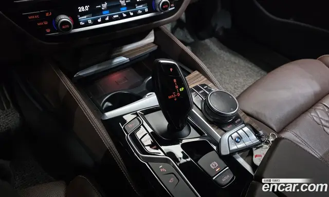 BMW 5 серия 2018 2.0 автомат (гидро), миниатюра 8 BMW 5 серия 2018 2.0 автомат (гидро), миниатюра 8