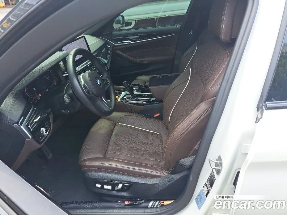 BMW 5 серия 2023 2.0 автомат (гидро), фото 17 BMW 5 серия 2023 2.0 автомат (гидро), фото 17