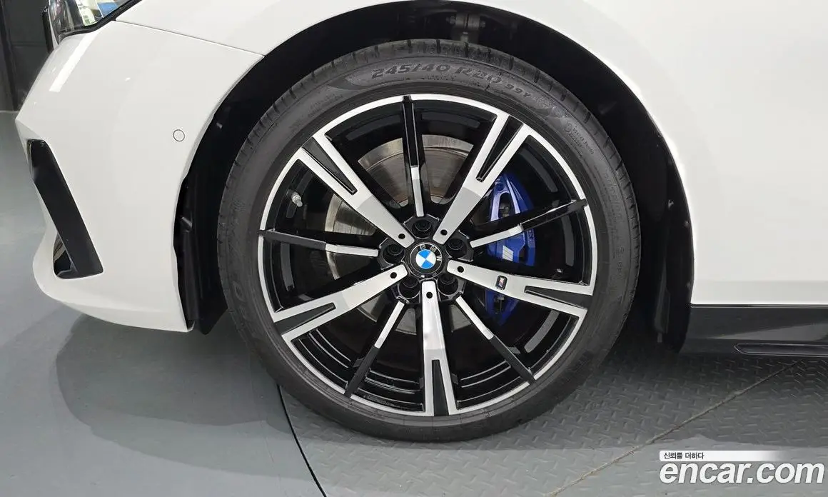 BMW 5 серия 2026 2.0 автомат (гидро), фото 5