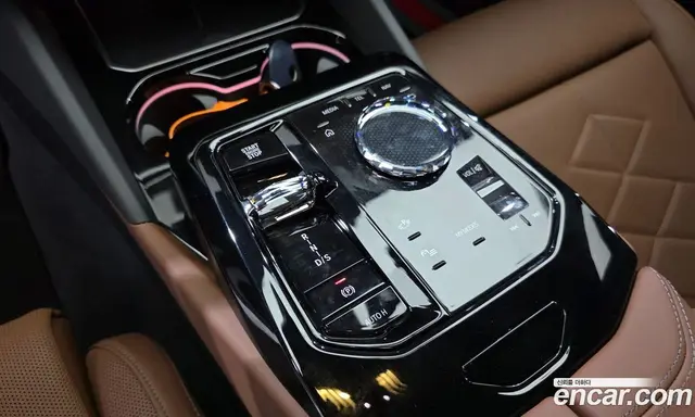 BMW 5 серия 2026 2.0 автомат (гидро), миниатюра 9