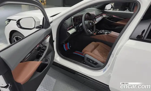 BMW 5 серия 2026 2.0 автомат (гидро), миниатюра 10
