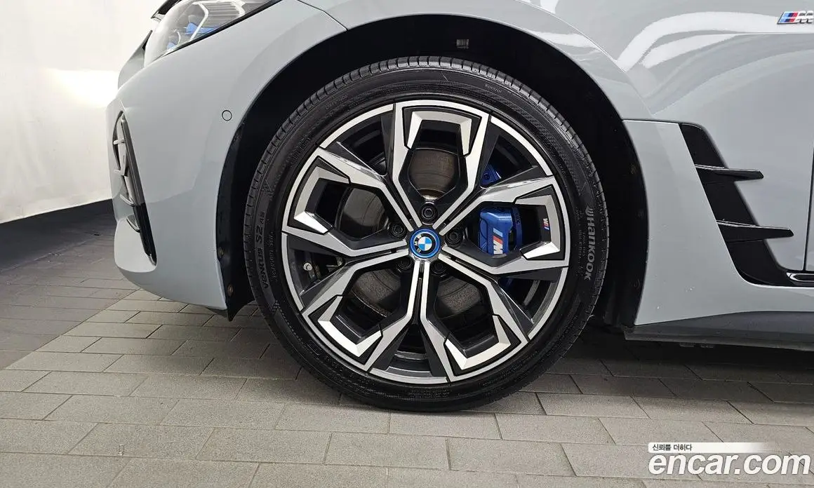 BMW i4 2022 0.2 автомат (гидро), фото 5 BMW i4 2022 0.2 автомат (гидро), фото 5