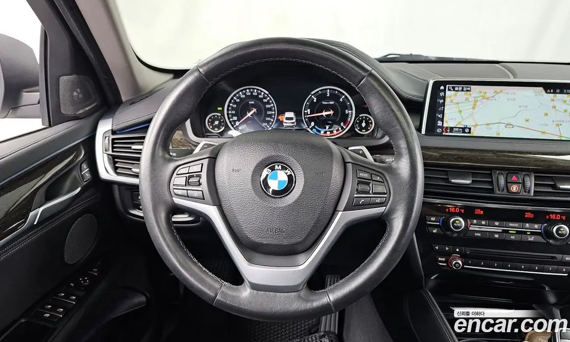 BMW X6 2018 3.0 автомат (гидро), фото 13