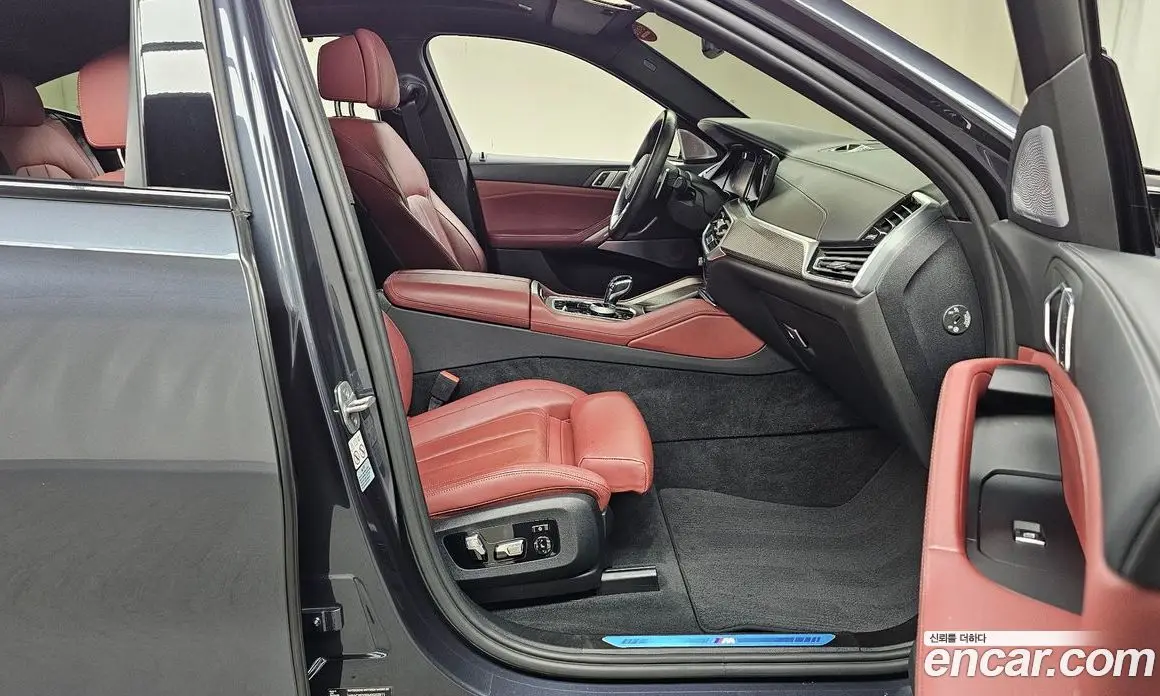 BMW X6 2021 3.0 автомат (гидро), фото 11