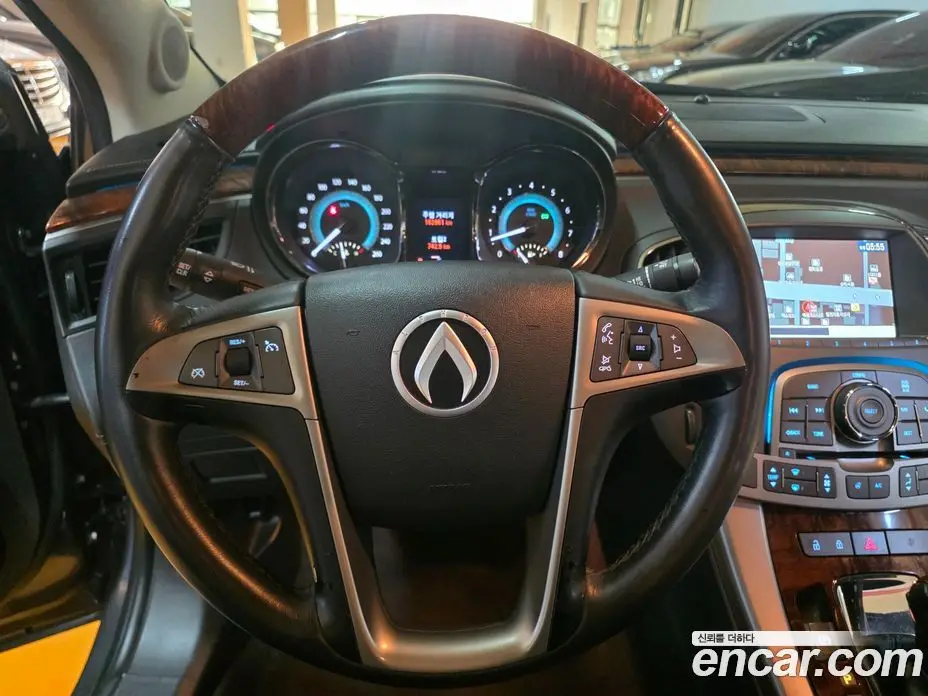 Chevrolet Alpheon 2015 3.0 автомат (гидро), фото 11