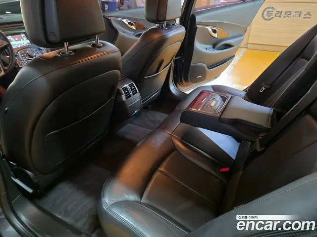 Chevrolet Alpheon 2015 3.0 автомат (гидро), миниатюра 9