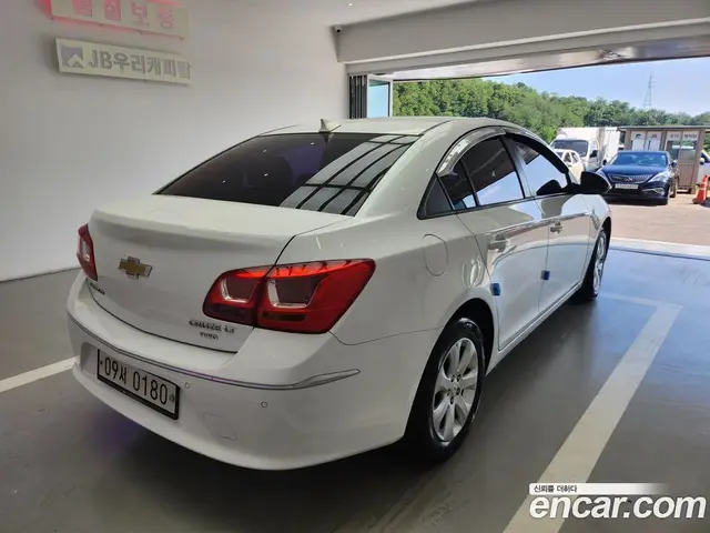 Chevrolet Cruze 2016 1.8 автомат (гидро), миниатюра 2 Chevrolet Cruze 2016 1.8 автомат (гидро), миниатюра 2